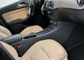Мерседес Б-класс 2014 в Европе на Automoto.ua Черный Мерседес Б-класс, объемом двигателя 2.14 л и пробегом 237 тыс. км за 12107 $, фото 38 на Automoto.ua