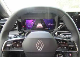 Рено R 4 2025 в Европе на Automoto.ua Зеленый Рено R 4, объемом двигателя 0 л и пробегом 2 тыс. км за 44111 $, фото 21 на Automoto.ua