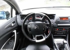 Ситроен С5, объемом двигателя 2 л и пробегом 210 тыс. км за 3607 $, фото 10 на Automoto.ua