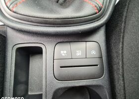 Форд Фієста 2022 у Європі на Automoto.ua Чорний Форд Фієста, об'ємом двигуна 1 л та пробігом 6 тис. км за 13293 $, фото 30 на Automoto.ua