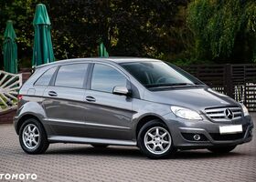 Мерседес Б-класс 2009 в Европе на Automoto.ua Серый Мерседес Б-класс, объемом двигателя 1 л и пробегом 219 тыс. км за 4819 $, фото 6 на Automoto.ua