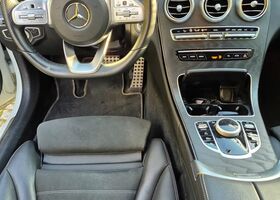 Мерседес Ц-Класс 2020 в Европе на Automoto.ua Белый Мерседес Ц-Класс, объемом двигателя 1 л и пробегом 58 тыс. км за 32930 $, фото 25 на Automoto.ua