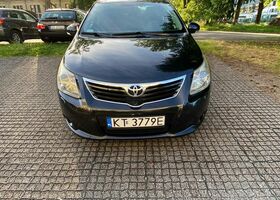 Тойота Авенсіс, об'ємом двигуна 1.8 л та пробігом 350 тис. км за 7775 $, фото 1 на Automoto.ua