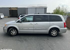 Крайслер Town & Country, об'ємом двигуна 3.61 л та пробігом 291 тис. км за 5594 $, фото 4 на Automoto.ua