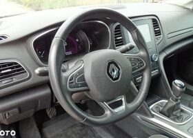 Рено Меган 2019 у Європі на Automoto.ua Рено Меган, об'ємом двигуна 1 л та пробігом 45 тис. км за 13051 $, фото 9 на Automoto.ua
