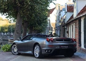 Сірий Феррарі F430, об'ємом двигуна 4.31 л та пробігом 21 тис. км за 168424 $, фото 2 на Automoto.ua