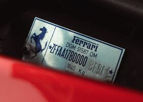 Червоний Феррарі Testarossa, об'ємом двигуна 4.94 л та пробігом 29 тис. км за 185656 $, фото 23 на Automoto.ua