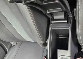 Рено Меган 2013 у Європі на Automoto.ua Чорний Рено Меган, об'ємом двигуна 1 л та пробігом 146 тис. км за 5545 $, фото 25 на Automoto.ua