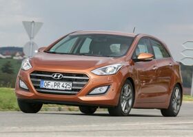 Hyundai i30 2015 на тест-драйве, фото 12