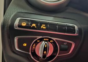Мерседес Ц-Класс 2015 в Европе на Automoto.ua Белый Мерседес Ц-Класс, объемом двигателя 3 л и пробегом 191 тыс. км за 88900 $, фото 32 на Automoto.ua