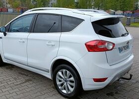 Форд Куга, объемом двигателя 2 л и пробегом 200 тыс. км за 7106 $, фото 3 на Automoto.ua