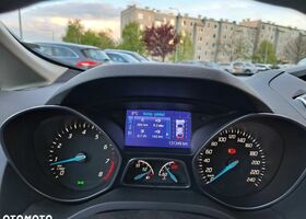 Форд Сі-Макс, об'ємом двигуна 1.6 л та пробігом 130 тис. км за 7559 $, фото 26 на Automoto.ua