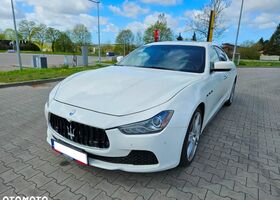 Мазераті Ghibli, об'ємом двигуна 2.98 л та пробігом 171 тис. км за 23737 $, фото 5 на Automoto.ua