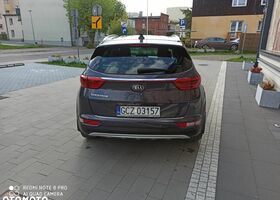 Кіа Sportage, об'ємом двигуна 1.59 л та пробігом 43 тис. км за 15529 $, фото 4 на Automoto.ua