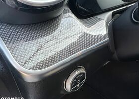 Мерседес Ц-Класс 2022 в Европе на Automoto.ua Черный Мерседес Ц-Класс, объемом двигателя 1 л и пробегом 159 тыс. км за 159000 $, фото 17 на Automoto.ua