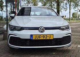 Фольксваген Golf GTE 2021 у Європі на Automoto.ua Білий Фольксваген Golf GTE, об'ємом двигуна 1.4 л та пробігом 71 тис. км за 30146 $, фото 5 на Automoto.ua