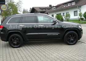 Чорний Джип Grand Cherokee, об'ємом двигуна 2.99 л та пробігом 142 тис. км за 19214 $, фото 3 на Automoto.ua