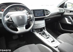 Пежо 308, объемом двигателя 1.2 л и пробегом 94 тыс. км за 14017 $, фото 32 на Automoto.ua