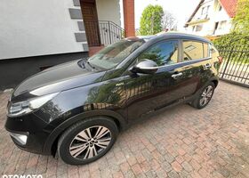 Кіа Sportage, об'ємом двигуна 2 л та пробігом 200 тис. км за 12289 $, фото 31 на Automoto.ua