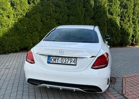 Мерседес Ц-Клас 2018 у Європі на Automoto.ua Білий Мерседес Ц-Клас, об'ємом двигуна 1 л та пробігом 97 тис. км за 23003 $, фото 5 на Automoto.ua
