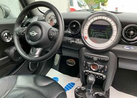 Чорний Міні Cooper SD, об'ємом двигуна 2 л та пробігом 159 тис. км за 13047 $, фото 10 на Automoto.ua