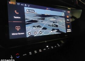 Альфа Ромео Джуниор 2025 в Европе на Automoto.ua Черный Альфа Ромео Джуниор, объемом двигателя 1 л и пробегом 6 тыс. км за 33681 $, фото 25 на Automoto.ua