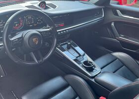 Червоний Порше 911, об'ємом двигуна 2.98 л та пробігом 38 тис. км за 139300 $, фото 8 на Automoto.ua