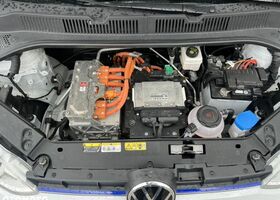 Фольксваген Ап, об'ємом двигуна 0 л та пробігом 8 тис. км за 13715 $, фото 12 на Automoto.ua