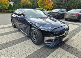 Мерседес Ц-Клас 2023 у Європі на Automoto.ua Синій Мерседес Ц-Клас, об'ємом двигуна 1 л та пробігом 32 тис. км за 23366 $, фото 7 на Automoto.ua