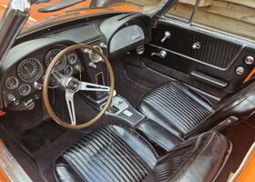 Шевроле Корвет 1962 в Европе на Automoto.ua Оранжевый Шевроле Корвет, объемом двигателя 0 л и пробегом 53 тыс. км за 61876 $, фото 5 на Automoto.ua