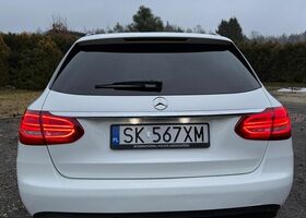Мерседес Ц-Класс 2015 в Европе на Automoto.ua Белый Мерседес Ц-Класс, объемом двигателя 1 л и пробегом 280 тыс. км за 49900 $, фото 19 на Automoto.ua