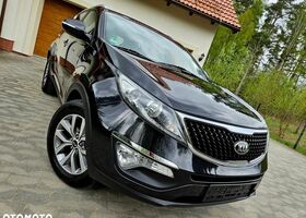 Киа Sportage, объемом двигателя 1.59 л и пробегом 114 тыс. км за 12721 $, фото 2 на Automoto.ua