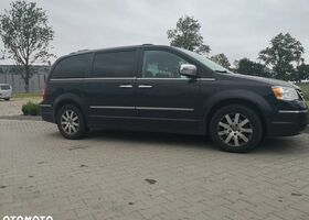 Крайслер Grand Voyager, об'ємом двигуна 2.78 л та пробігом 233 тис. км за 8207 $, фото 3 на Automoto.ua