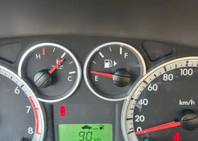 Шевроле Авео 2011 в Европе на Automoto.ua Серый Шевроле Авео, объемом двигателя 1.21 л и пробегом 71 тыс. км за 7004 $, фото 8 на Automoto.ua