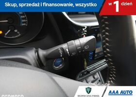 Тойота Аурис, объемом двигателя 1.8 л и пробегом 121 тыс. км за 15767 $, фото 16 на Automoto.ua