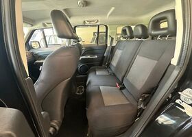 Джип Патриот 2009 в Европе на Automoto.ua Черный Джип Патриот, объемом двигателя 1.97 л и пробегом 230 тыс. км за 5500 $, фото 12 на Automoto.ua