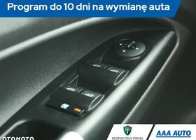 Форд Турнео Коннект, об'ємом двигуна 1.5 л та пробігом 100 тис. км за 14363 $, фото 18 на Automoto.ua