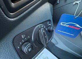 Форд Сі-Макс 2015 у Європі на Automoto.ua Білий Форд Сі-Макс, об'ємом двигуна 1 л та пробігом 81 тис. км за 7990 $, фото 23 на Automoto.ua