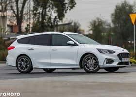 Форд Фокус, объемом двигателя 1 л и пробегом 62 тыс. км за 14665 $, фото 12 на Automoto.ua