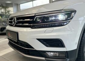 Белый Фольксваген Tiguan Allspace, объемом двигателя 1.97 л и пробегом 85 тыс. км за 30227 $, фото 7 на Automoto.ua