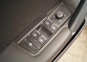 Фольксваген Tiguan Allspace 2019 в Европе на Automoto.ua Серебряный Фольксваген Tiguan Allspace, объемом двигателя 1.97 л и пробегом 166 тыс. км за 19160 $, фото 17 на Automoto.ua