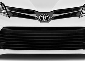 Toyota Sienna 2019 на тест-драйві, фото 11
