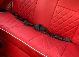 Червоний Остін Mini, об'ємом двигуна 1 л та пробігом 101 тис. км за 10549 $, фото 7 на Automoto.ua