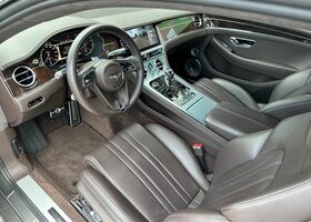 Сірий Бентлі Continental GT, об'ємом двигуна 4 л та пробігом 48 тис. км за 189696 $, фото 11 на Automoto.ua