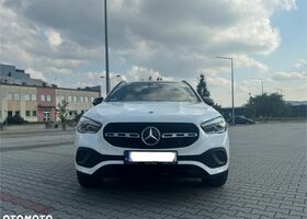 Мерседес ГЛА-Клас 2020 у Європі на Automoto.ua Білий Мерседес ГЛА-Клас, об'ємом двигуна 1 л та пробігом 65 тис. км за 28572 $, фото 2 на Automoto.ua