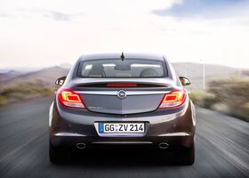 Опель Інсігнія, Седан 2008 - н.в. Sedan 2.0 Turbo