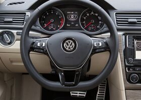 Volkswagen Passat 2016 на тест-драйві, фото 12