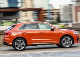 Тест-драйв нового автомобиля Audi Q3 2022 с фото и видео