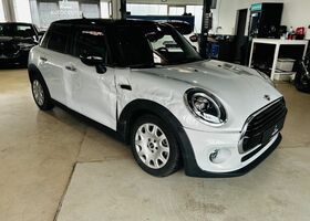 Сірий Міні Cooper, об'ємом двигуна 1.5 л та пробігом 21 тис. км за 14978 $, фото 8 на Automoto.ua