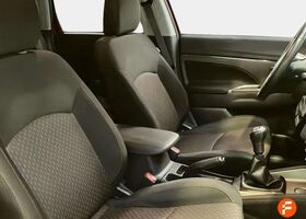 Мицубиси АСХ 2019 в Европе на Automoto.ua Красный Мицубиси АСХ, объемом двигателя 1.59 л и пробегом 148 тыс. км за 13385 $, фото 13 на Automoto.ua